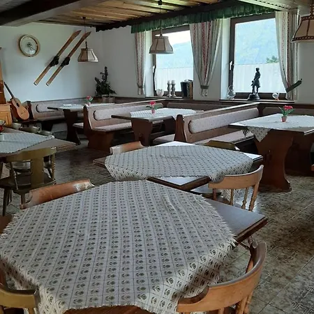 Fruhstuckspension Bischof I D Wiesen Bed & Breakfast 3*