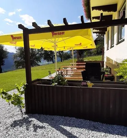 Fruhstuckspension Bischof I D Wiesen