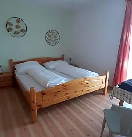 Fruhstuckspension Bischof I D Wiesen Bed & Breakfast
