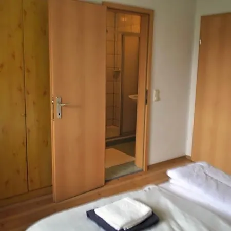 Fruhstuckspension Bischof I D Wiesen 3*