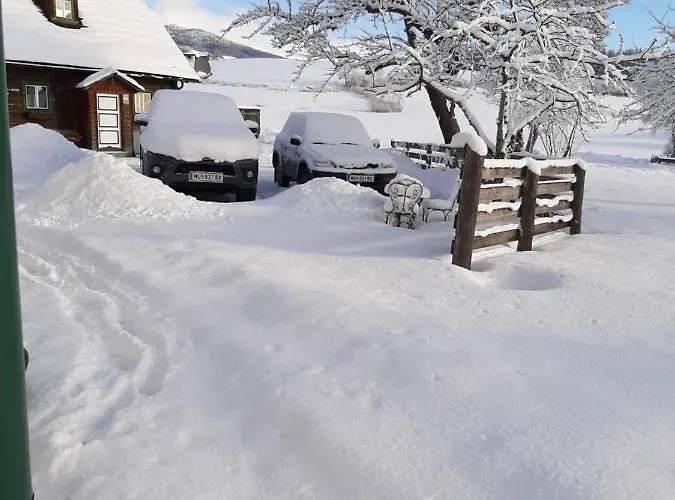 Bed & Breakfast Fruhstuckspension Bischof I D Wiesen Sankt Peter am Kammersberg
